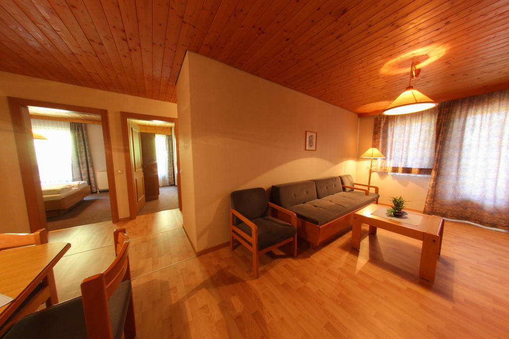 Pension Kroell ザンクト・ヤーコプ・イン・デフェルエッゲン 部屋 写真